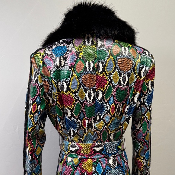 Berek Colorful Snakeskin Print Coat with Faux Fur Collar Size Small - Picture 4 of 9